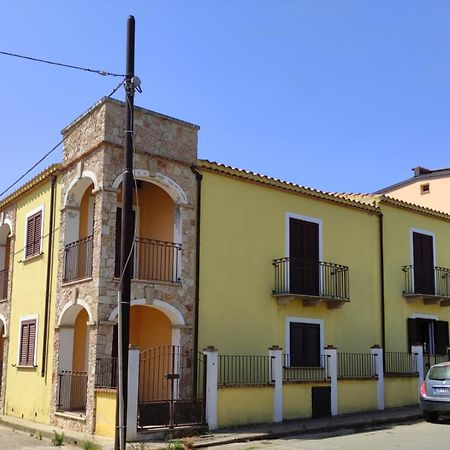 Apartament Casa Il Cortile Fiorito Tortolì Zewnętrze zdjęcie