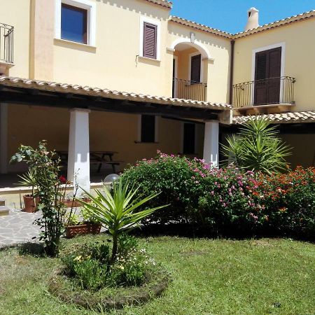 Apartament Casa Il Cortile Fiorito Tortolì Zewnętrze zdjęcie