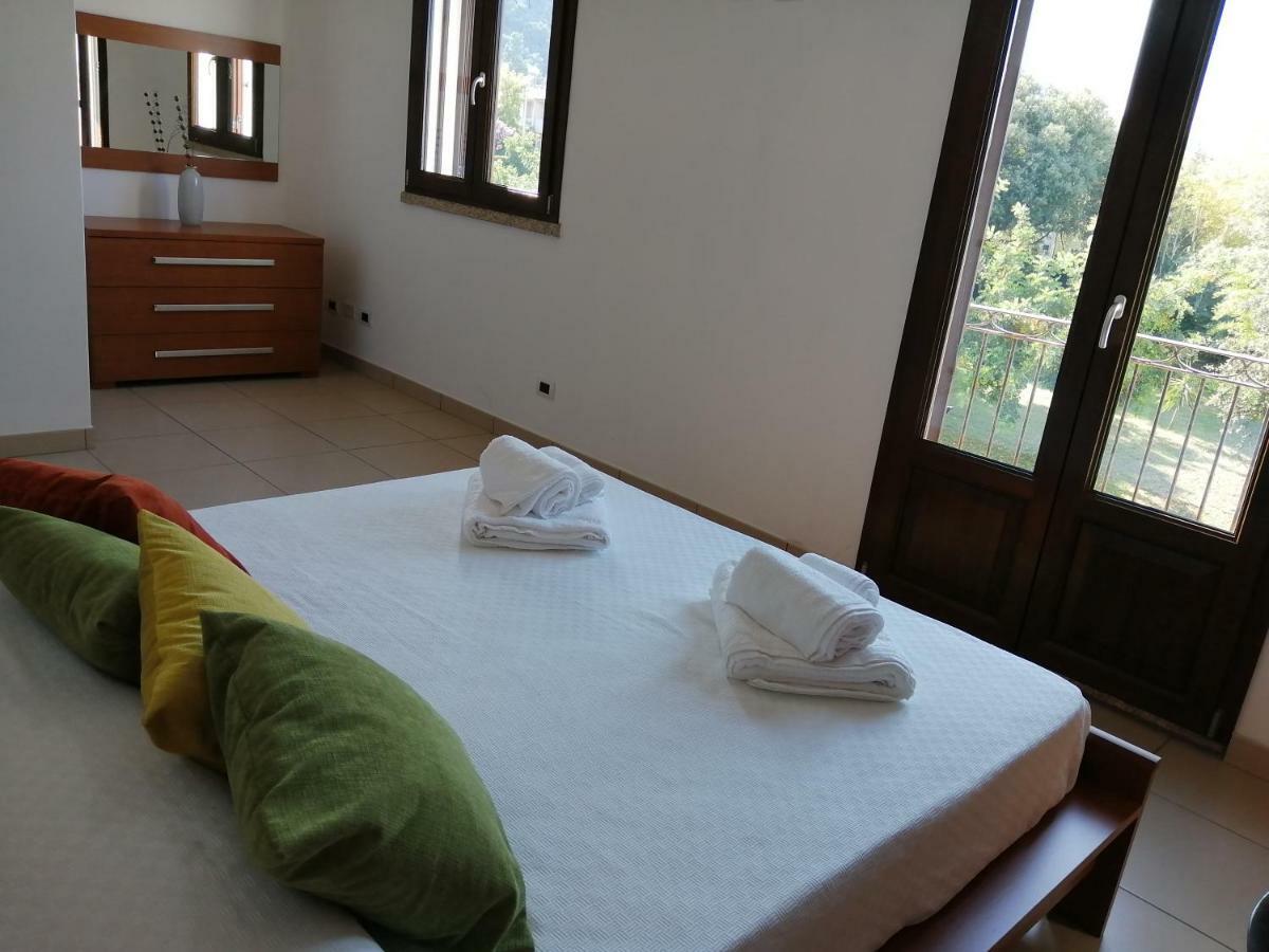 Apartament Casa Il Cortile Fiorito Tortolì Zewnętrze zdjęcie